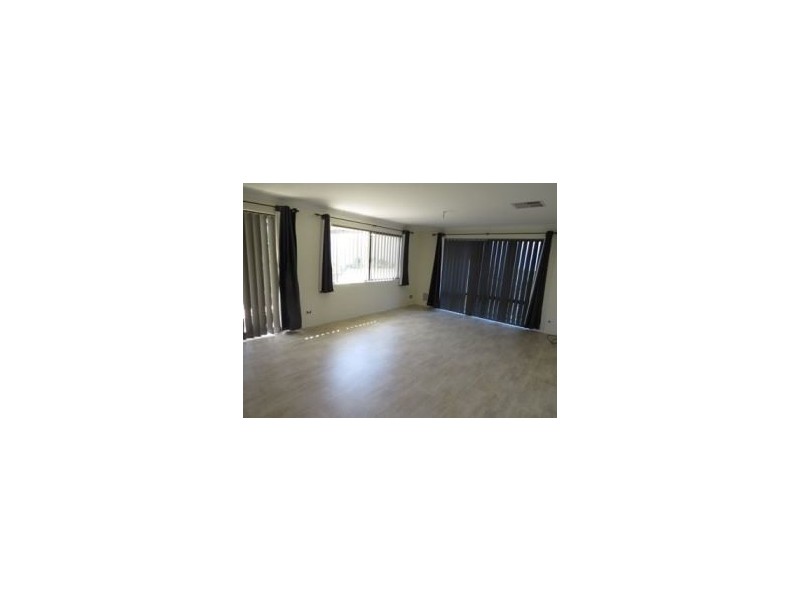 31 Legend Crescent, Greenfields WA 6210