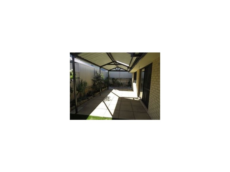 31 Legend Crescent, Greenfields WA 6210