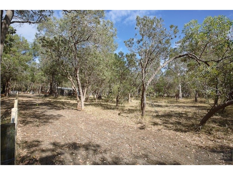 101 Red Road, Parklands WA 6180