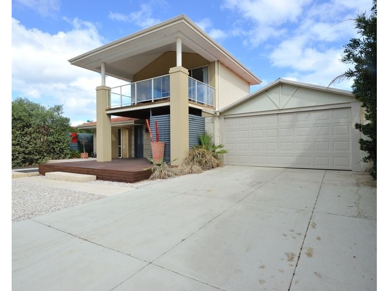 52 Mclarty Road, Halls Head WA 6210