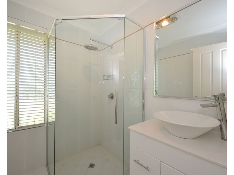 52 Mclarty Road, Halls Head WA 6210