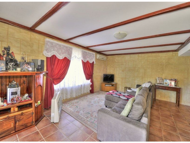 16 Esprit Parkway, Greenfields WA 6210