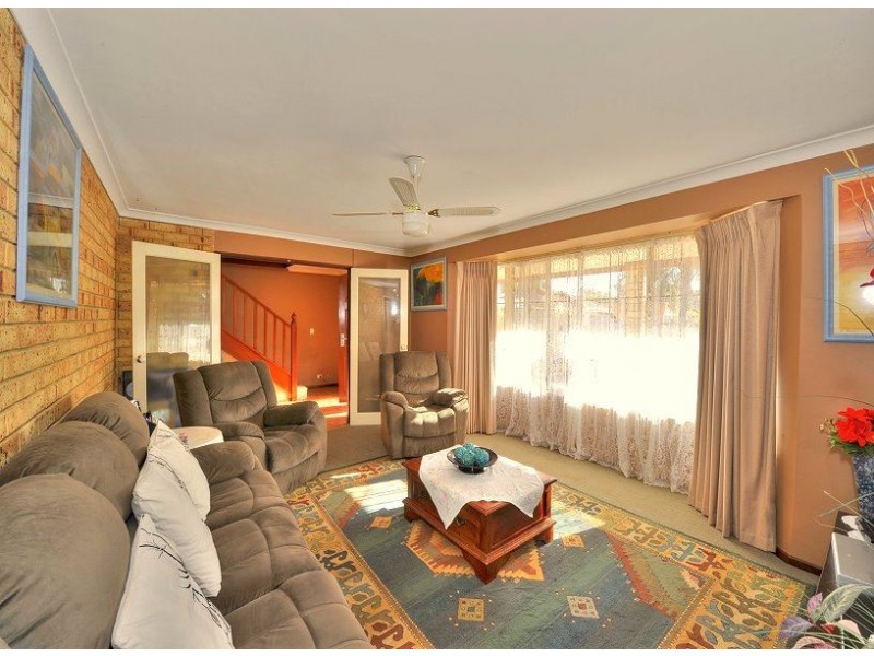 16 Esprit Parkway, Greenfields WA 6210