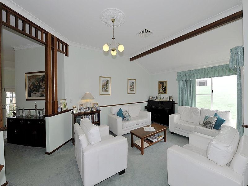 69 Waterside Drive, Dudley Park WA 6210