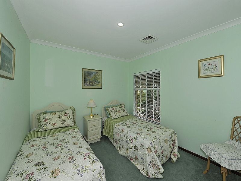 69 Waterside Drive, Dudley Park WA 6210