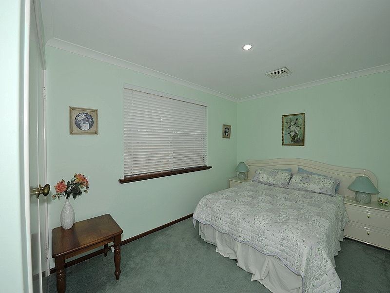 69 Waterside Drive, Dudley Park WA 6210