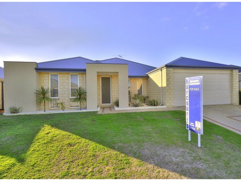 17 Bamburgh Turn, Meadow Springs WA 6210