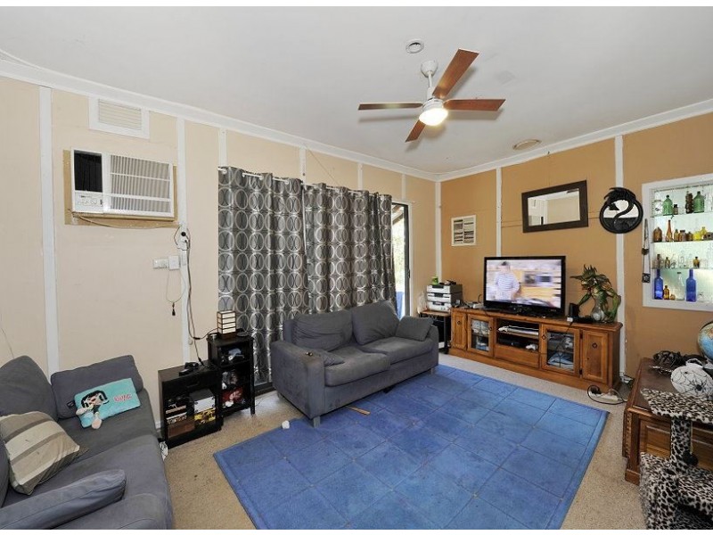 24 South Street, North Dandalup WA 6207