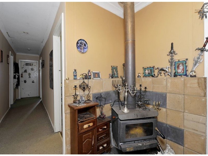 24 South Street, North Dandalup WA 6207