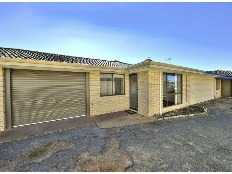 2/24 Mippi Road, Halls Head WA 6210