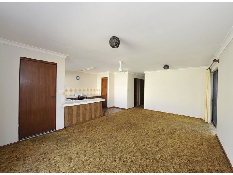 2/24 Mippi Road, Halls Head WA 6210