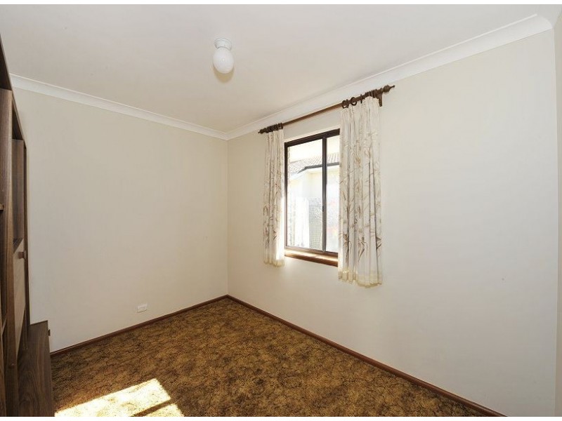 2/24 Mippi Road, Halls Head WA 6210