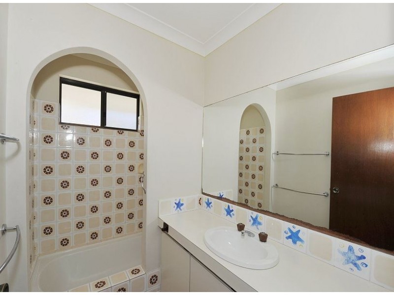 2/24 Mippi Road, Halls Head WA 6210