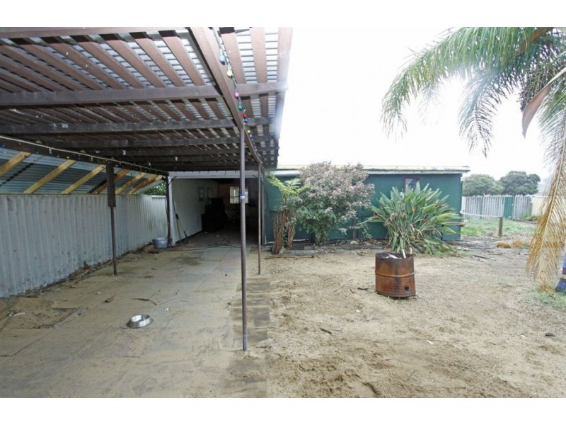 392 Pinjarra Road, Greenfields WA 6210