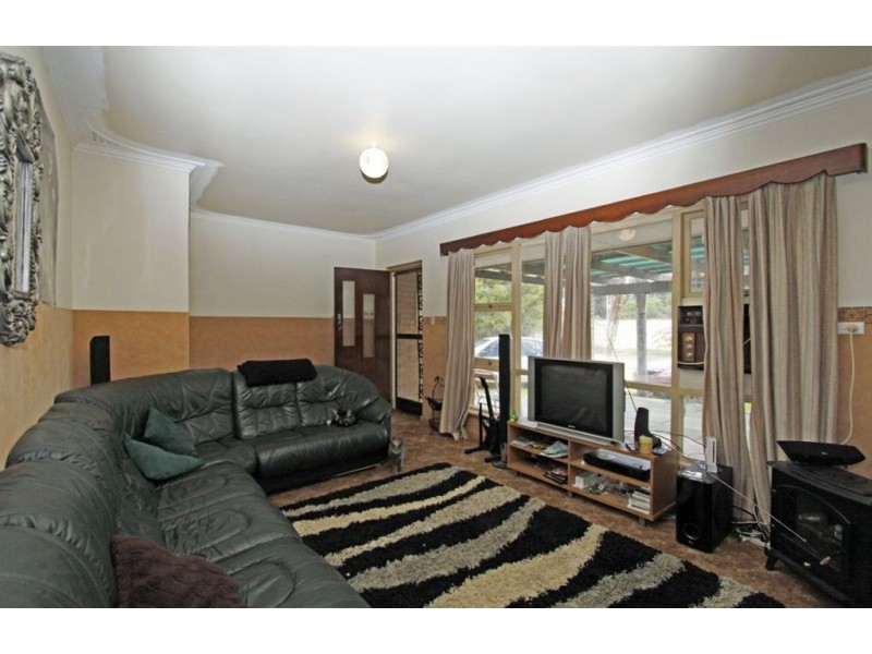 392 Pinjarra Road, Greenfields WA 6210
