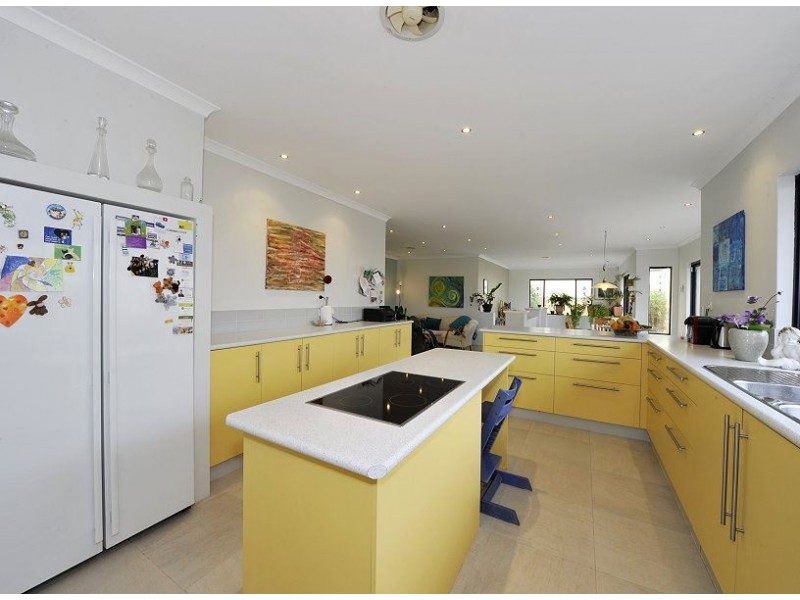 21 Currancy Lass Rise, Madora Bay WA 6210