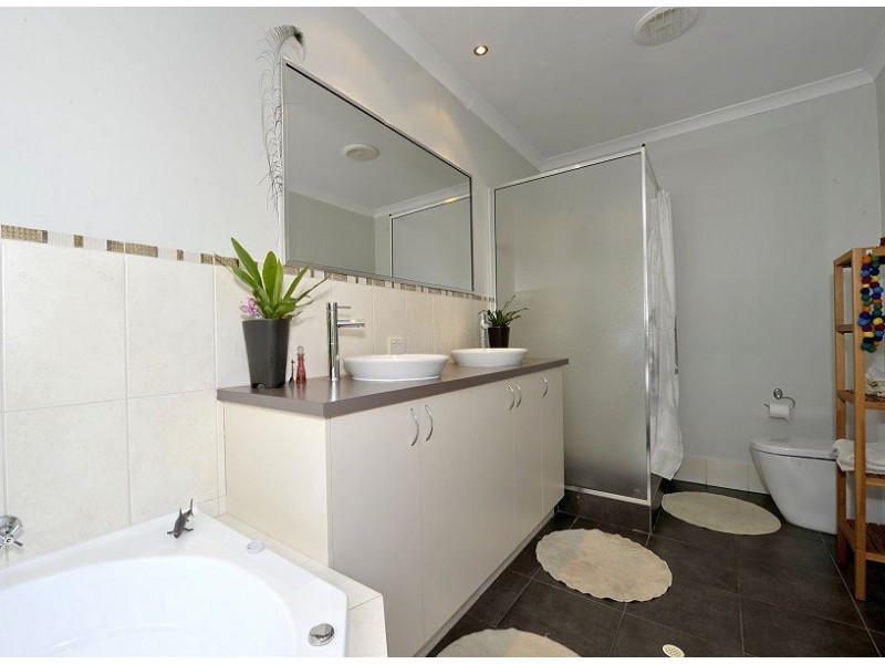 21 Currancy Lass Rise, Madora Bay WA 6210