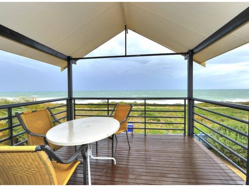 9 Capricorn Mews, Halls Head WA 6210