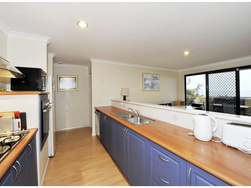 9 Capricorn Mews, Halls Head WA 6210