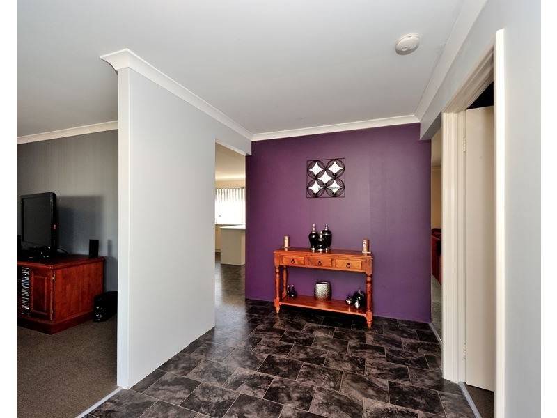 7 Adela Bend, Lakelands WA 6180