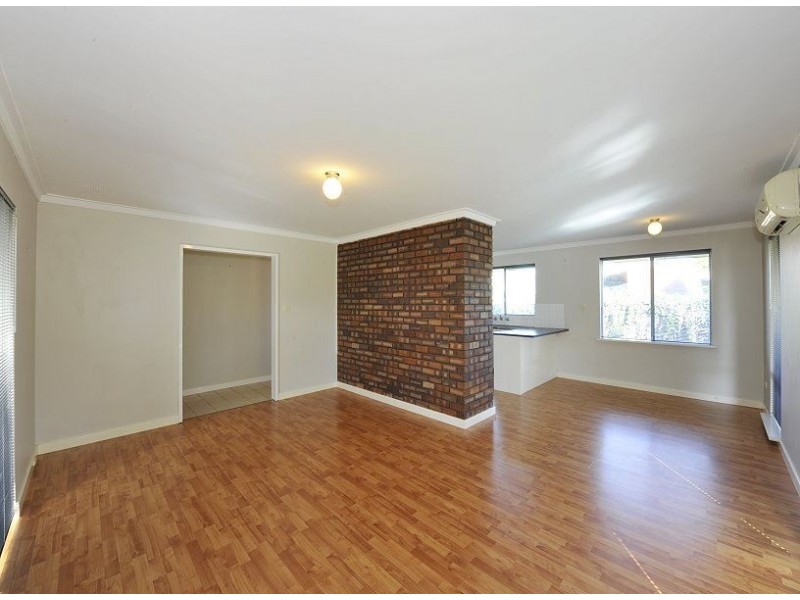 4 Heron Street, Dudley Park WA 6210