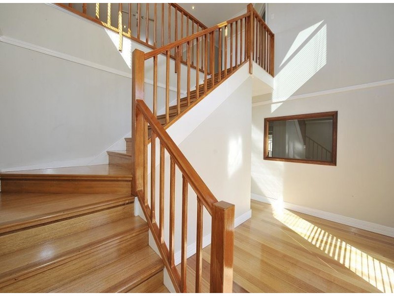 11 Wicklow Street, Halls Head WA 6210