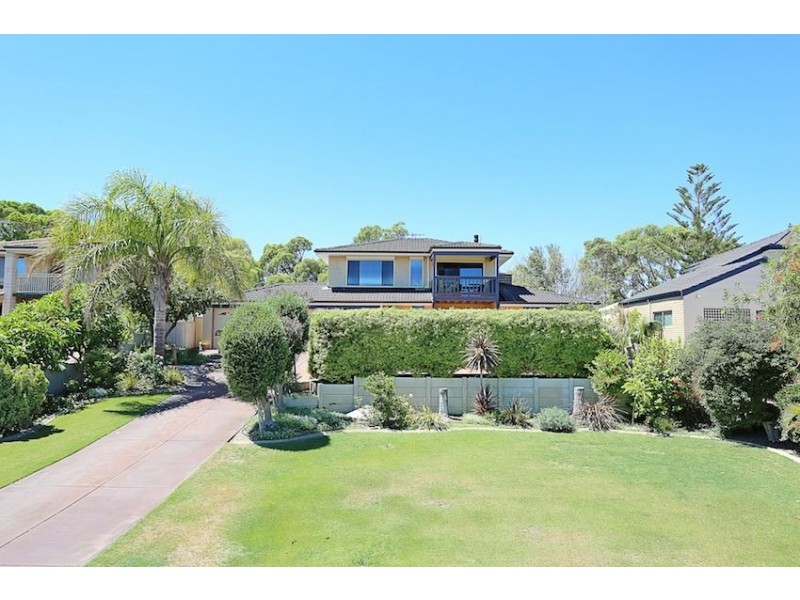 39 Seawind Drive, Silver Sands WA 6210