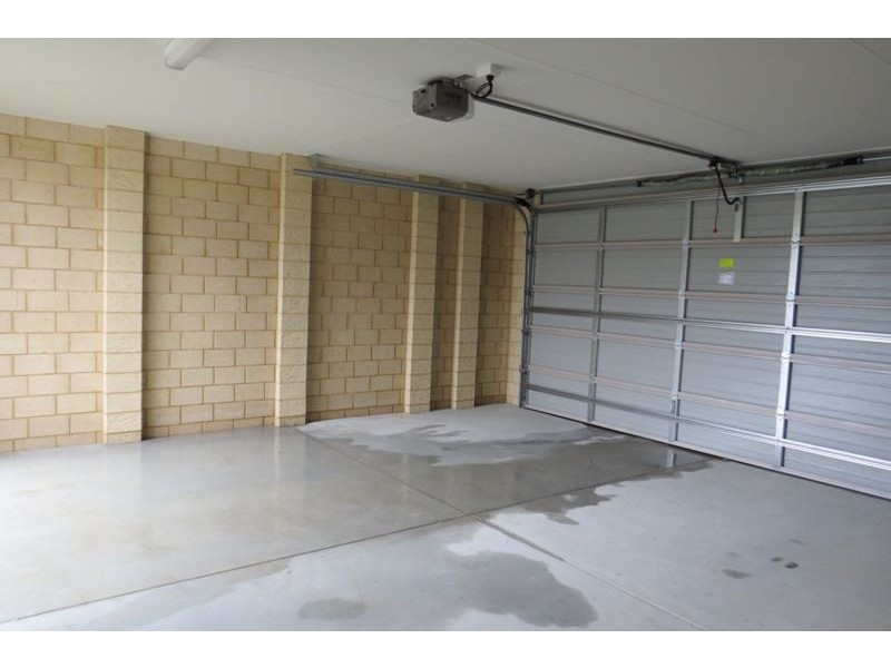 18 Vaucluse Way, Coodanup WA 6210