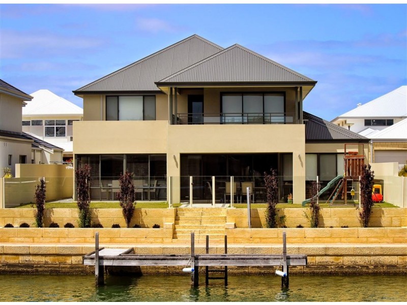 8 Arcadia Close, Dudley Park WA 6210