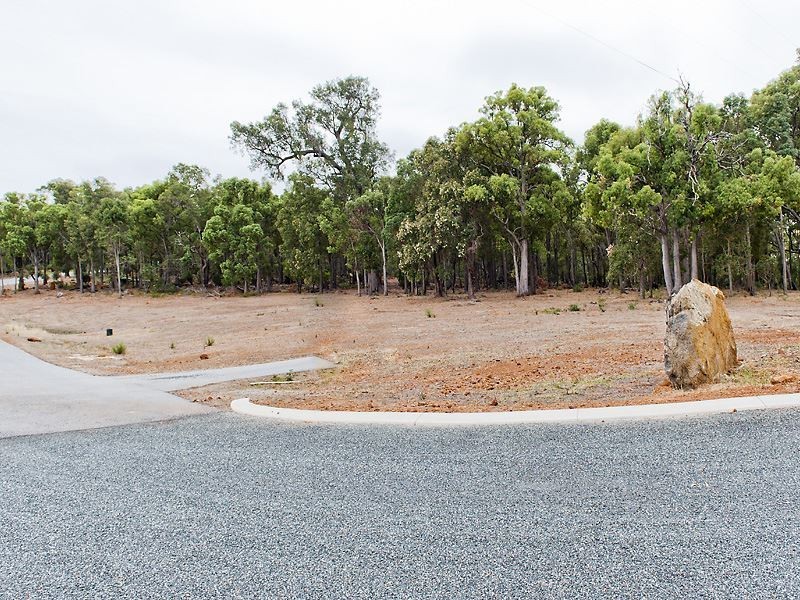 93 Leavy Road, Waroona WA 6215