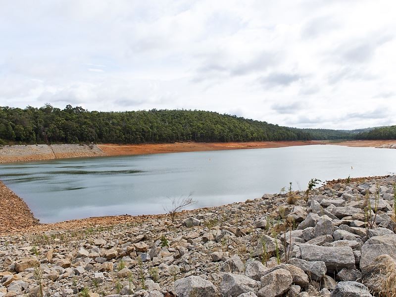 93 Leavy Road, Waroona WA 6215