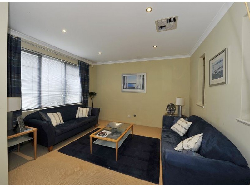 20 Cohen Vista, Lakelands WA 6180