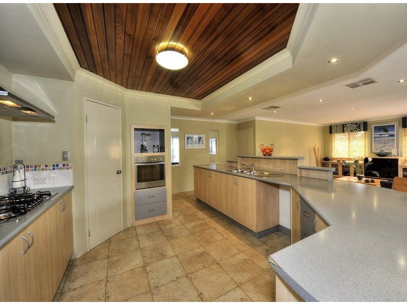 20 Cohen Vista, Lakelands WA 6180