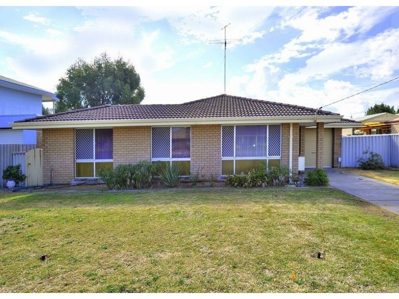 10 Orion Road, Silver Sands WA 6210