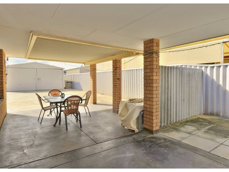 10 Orion Road, Silver Sands WA 6210