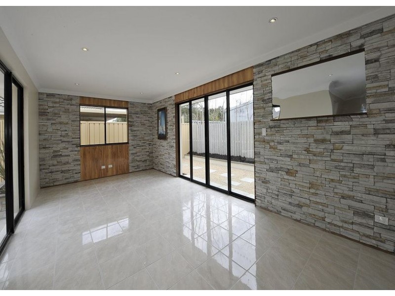 A/14 Fifth Avenue, Mandurah WA 6210