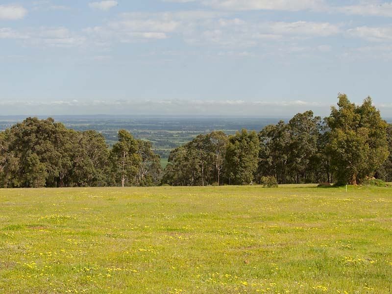 108 Leavy Road, Waroona WA 6215