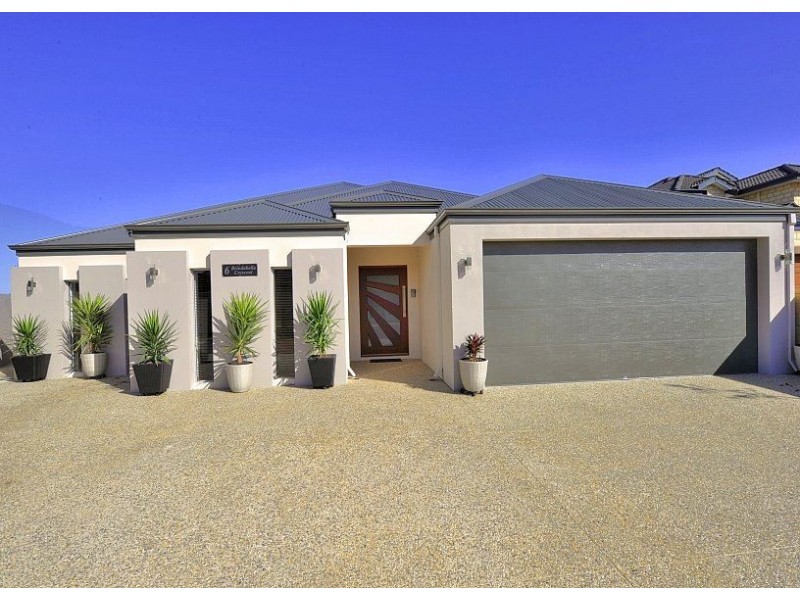 6 Brindabella Crescent, Halls Head WA 6210