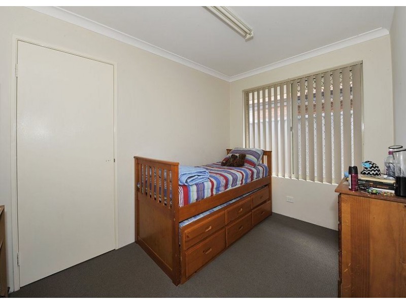 13 Ronsard Drive, San Remo WA 6210