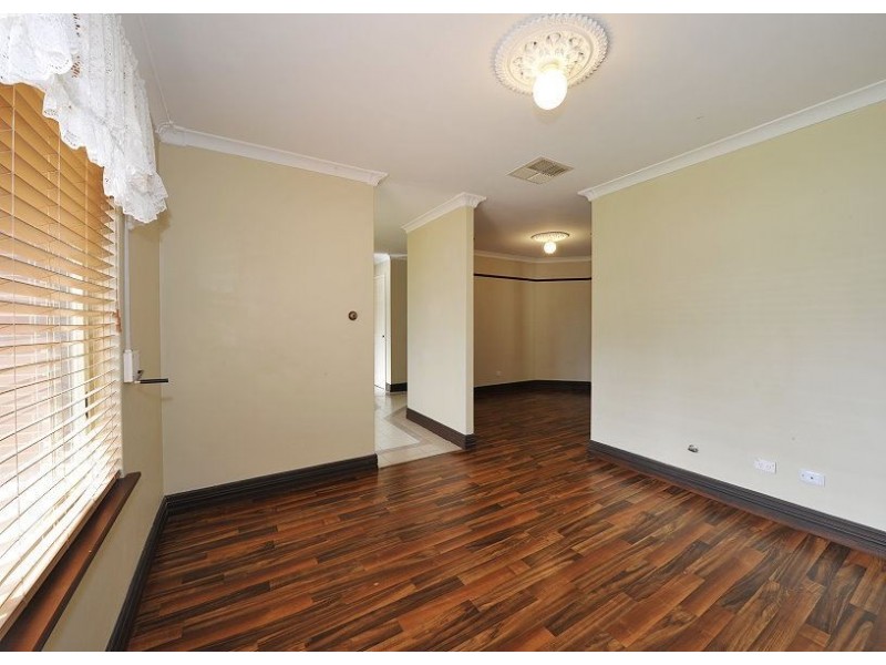 16 Olympus Rise, Greenfields WA 6210