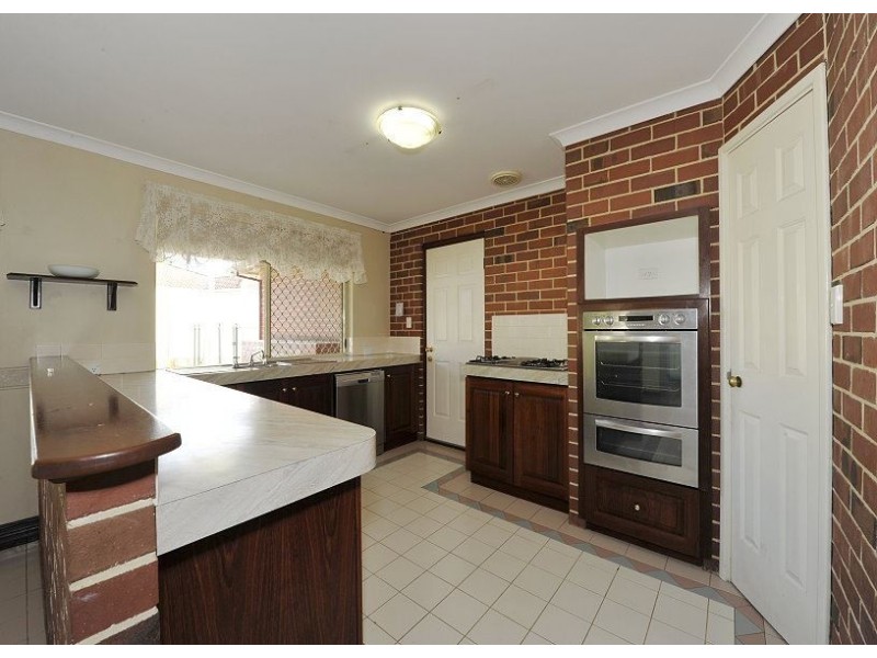 16 Olympus Rise, Greenfields WA 6210