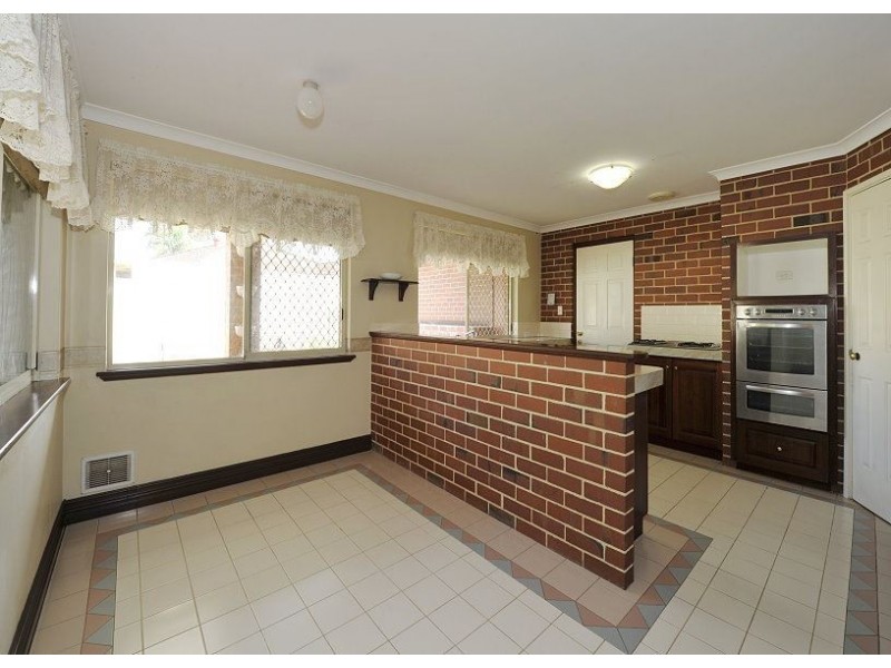 16 Olympus Rise, Greenfields WA 6210