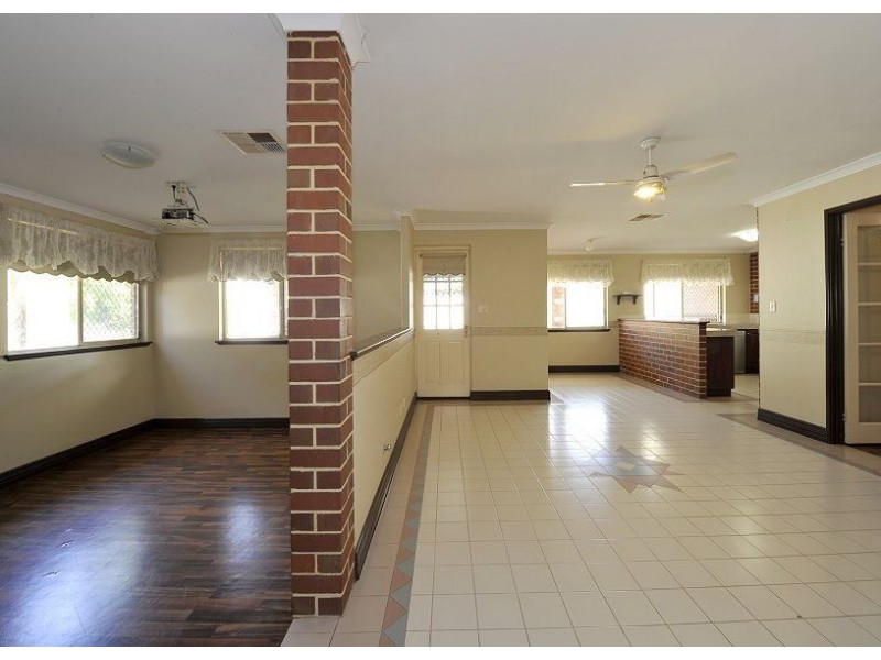 16 Olympus Rise, Greenfields WA 6210