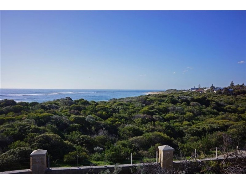 17 Beachview Court, Wannanup WA 6210