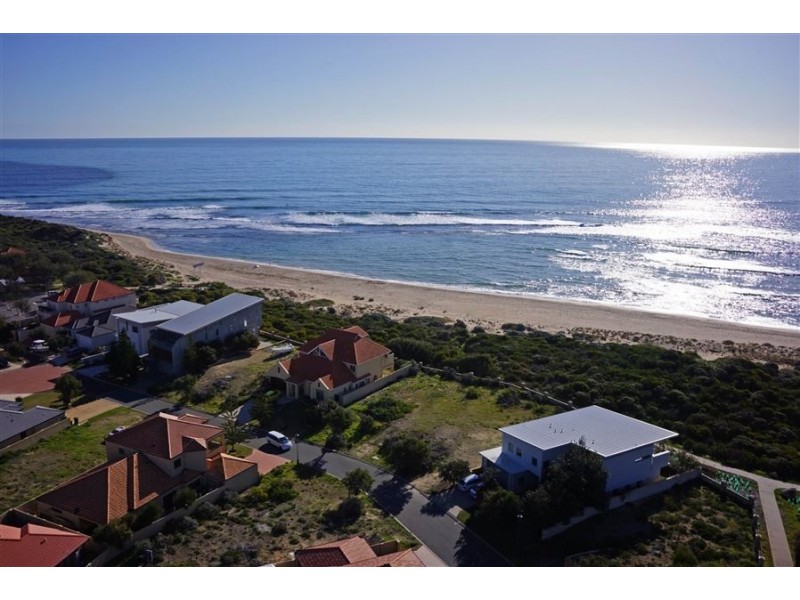 17 Beachview Court, Wannanup WA 6210