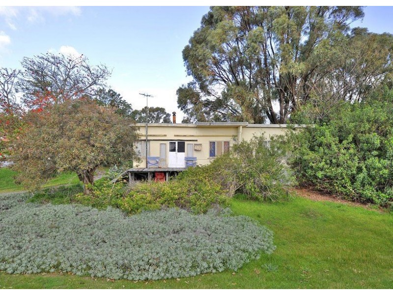 19 Charon Rd, Falcon WA 6210