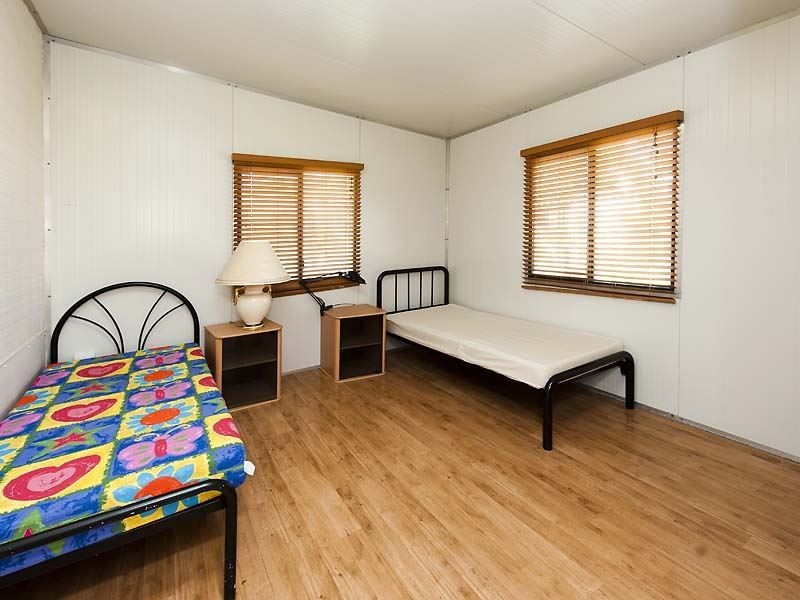 4 Haub Road, Lake Clifton WA 6215