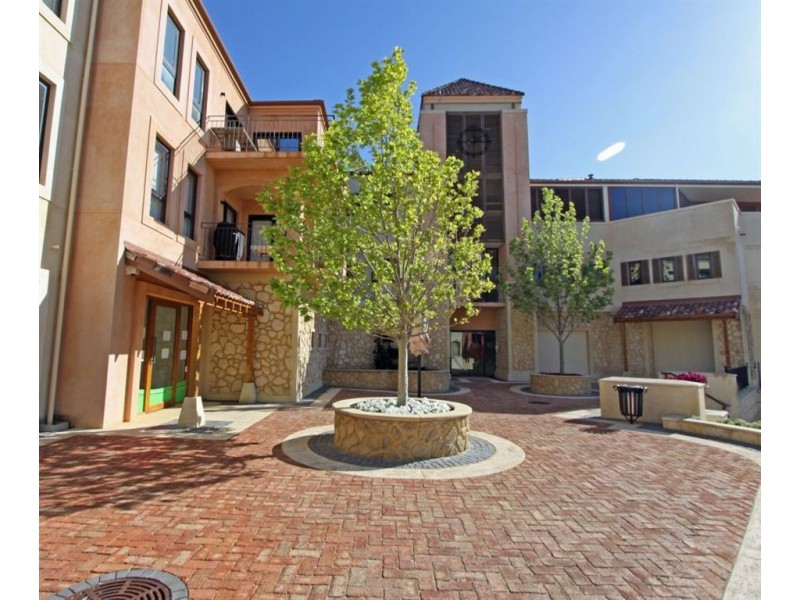 11/4 Port Quays, Wannanup WA 6210