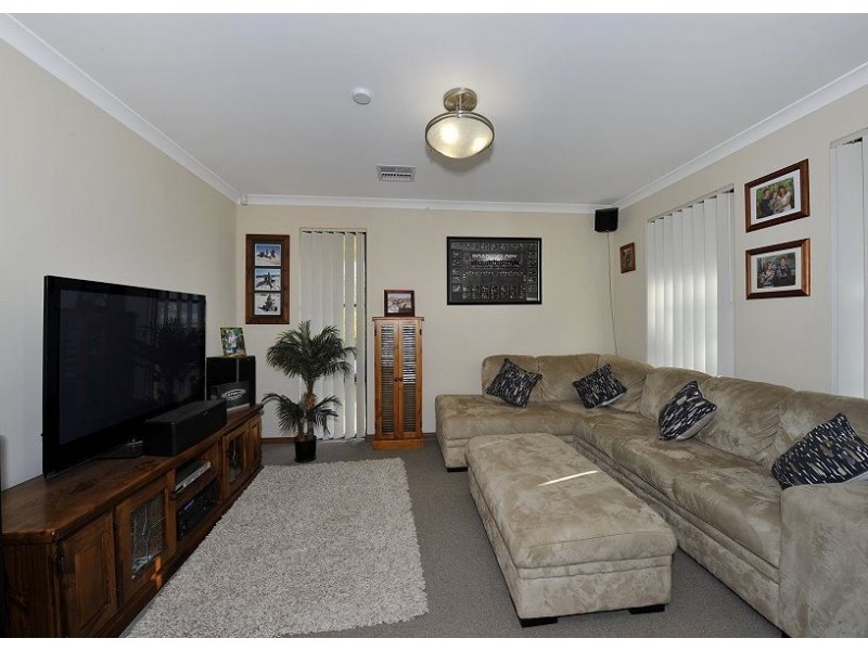 37 Kimberley Drive, Secret Harbour WA 6173