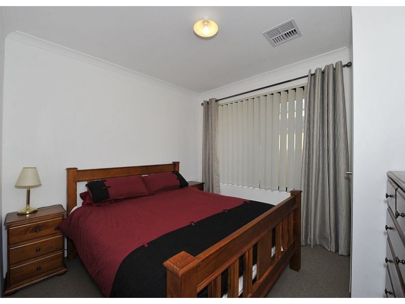 37 Kimberley Drive, Secret Harbour WA 6173